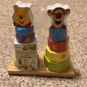 Melissa & Doug Disney Winnie the Pooh &Tigger wooden stacker